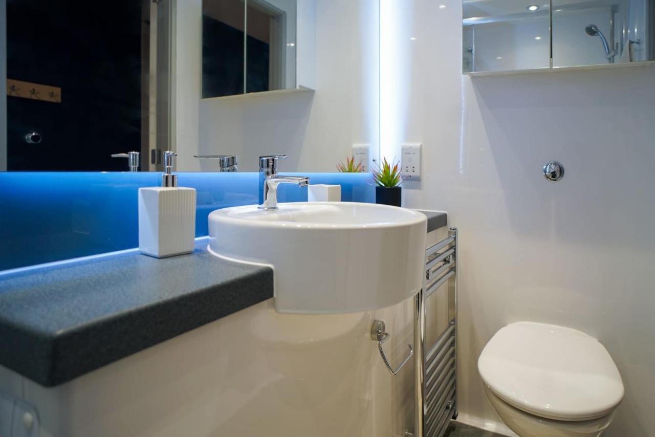 Bright Modern Studios And Private Bedrooms With Shared Kitchen At Straits Meadow Near Edinburgh City Centre Екстериор снимка