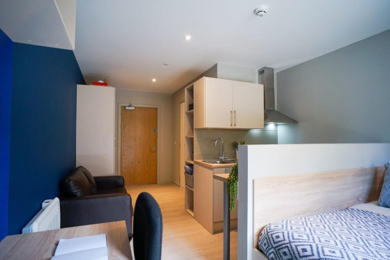 Bright Modern Studios And Private Bedrooms With Shared Kitchen At Straits Meadow Near Edinburgh City Centre Екстериор снимка