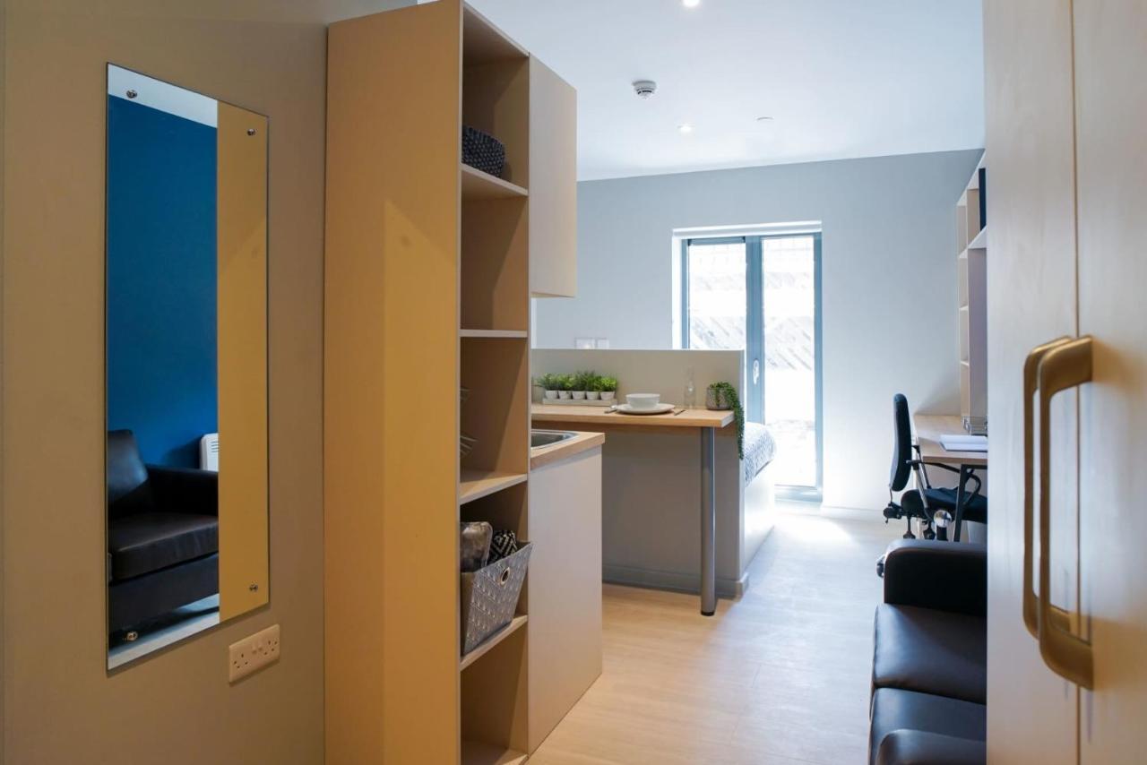 Bright Modern Studios And Private Bedrooms With Shared Kitchen At Straits Meadow Near Edinburgh City Centre Екстериор снимка